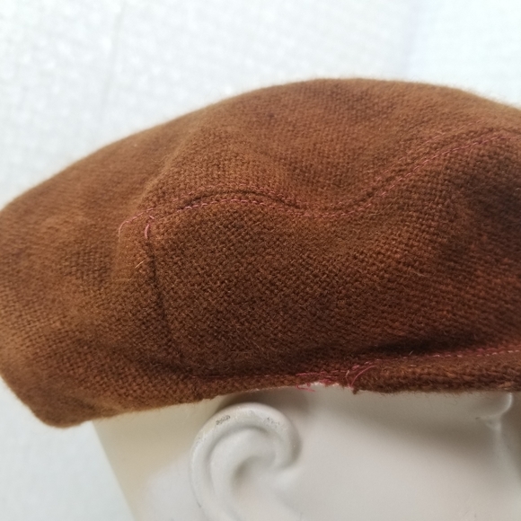 SOLD Vintage Irish Donegal handwoven tweed flat cap - Picture 8 of 15